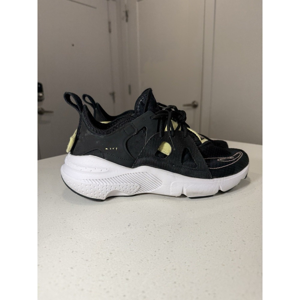 Nike Huarache Type‎ N.354 Black Men's 8 BQ5102-001